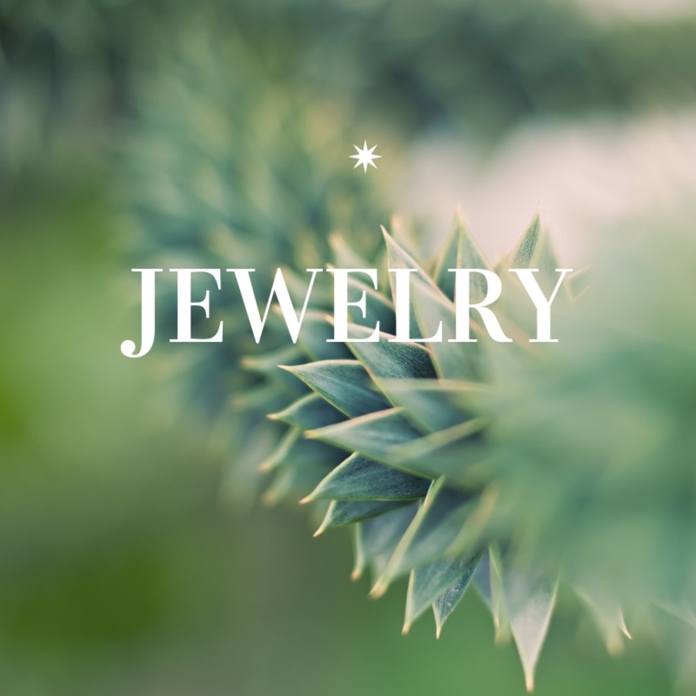 Necklaces, bracelets and earrings, oh my!